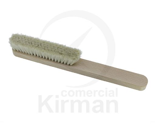 Imagen de Cepillo de mano de cerda natural de cabra blanca  4 hileras mango de madera