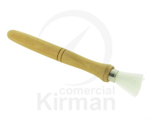 Imagen de Brocha de nylon para limpieza con mango de madera